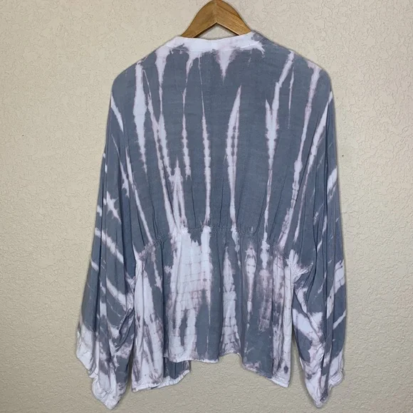 Tie Dye Kimono Open Front - Picture 5 of 5
